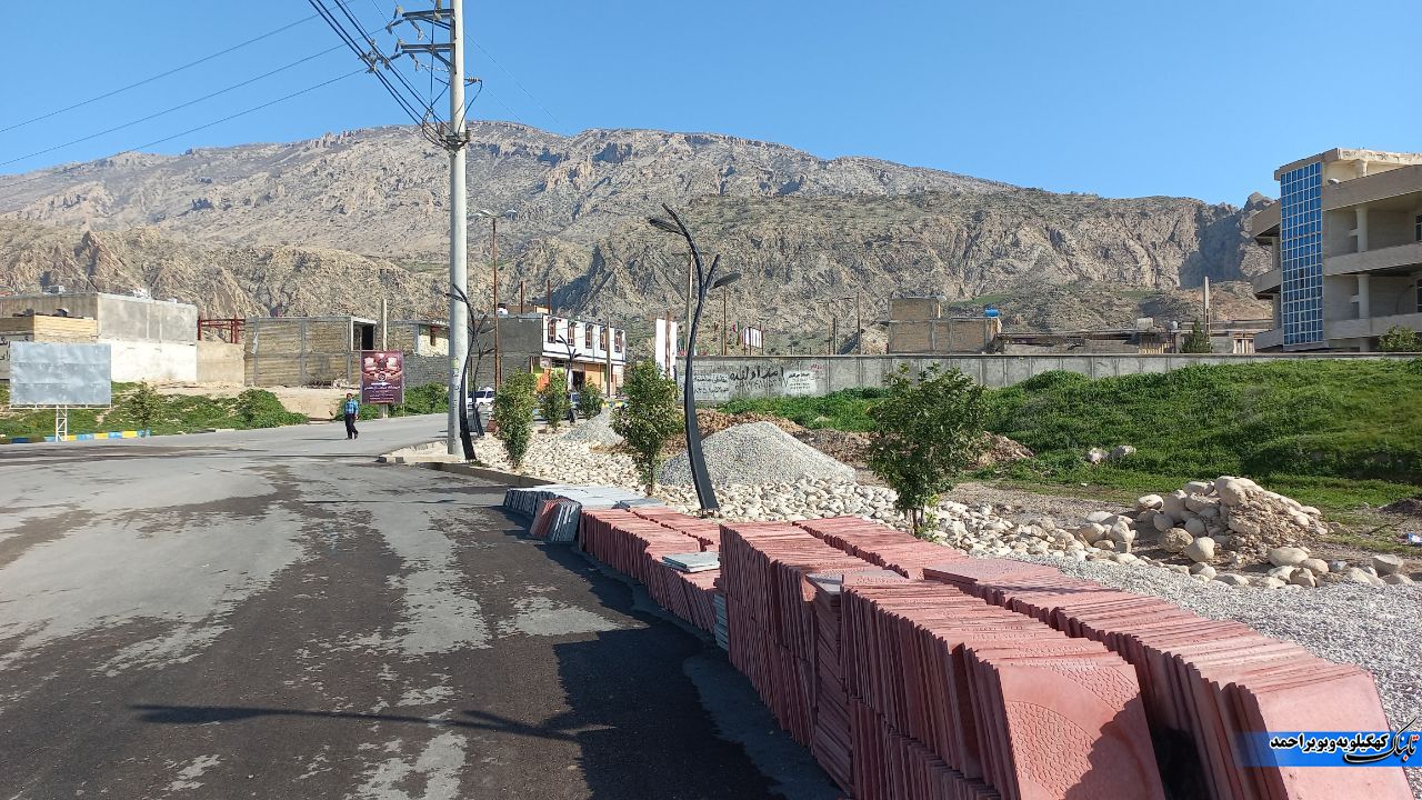 اولویت شهرداری و شورای ششم زیبا کردن ورودی شهر است/فاز دوم ساماندهی ورودی شهر لنده آغاز شد+تصاویر اولویت شهرداری و شورای ششم زیبا کردن ورودی شهر است/فاز دوم ساماندهی ورودی شهر لنده آغاز شد+تصاویر