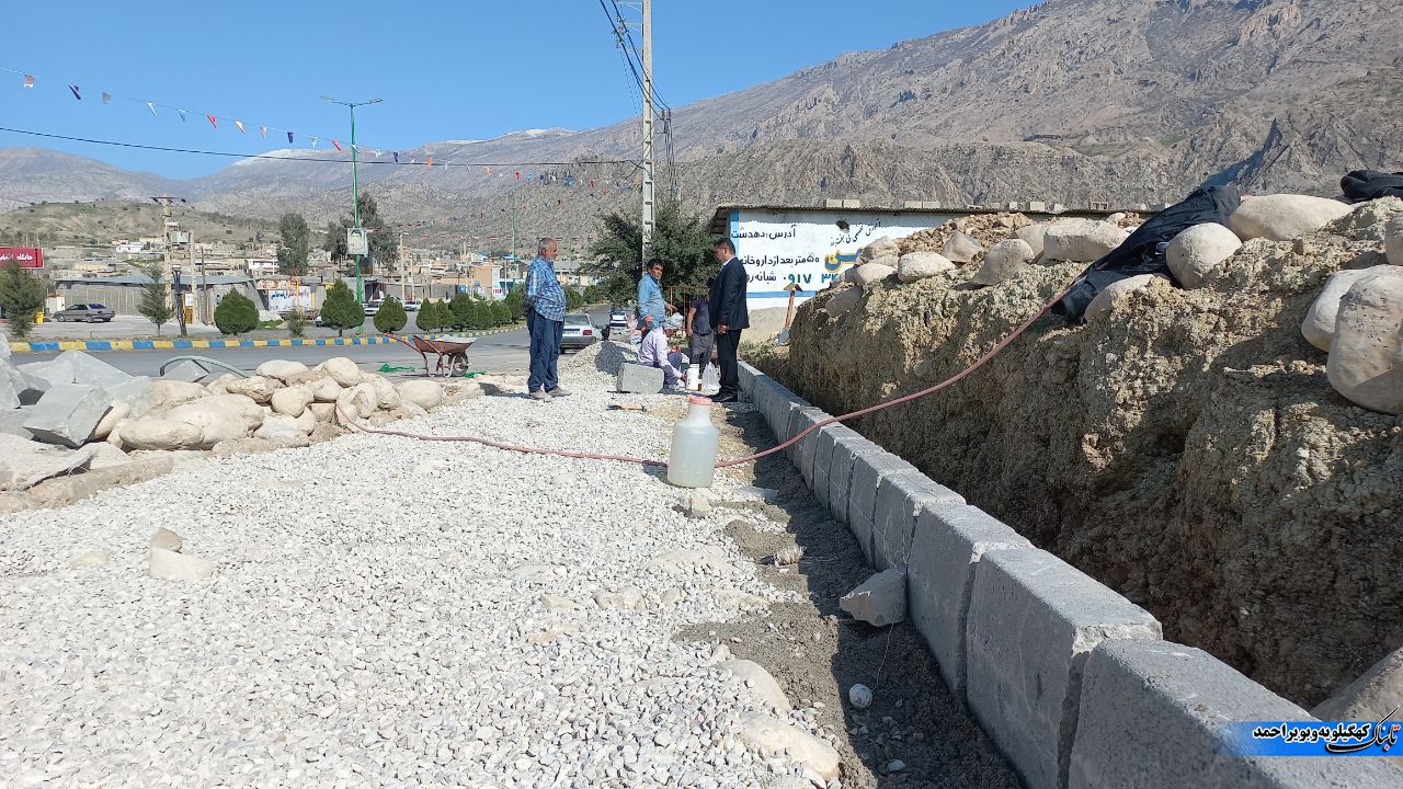 اولویت شهرداری و شورای ششم زیبا کردن ورودی شهر است/فاز دوم ساماندهی ورودی شهر لنده آغاز شد+تصاویر اولویت شهرداری و شورای ششم زیبا کردن ورودی شهر است/فاز دوم ساماندهی ورودی شهر لنده آغاز شد+تصاویر