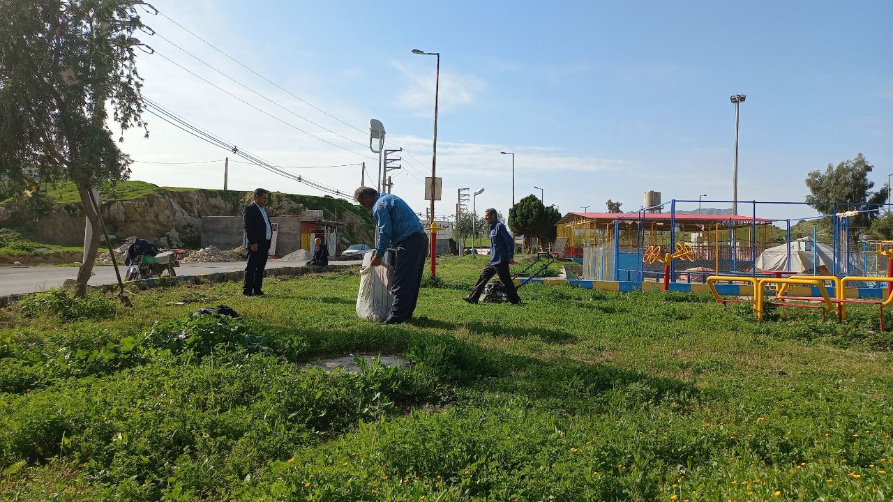 اولویت شهرداری و شورای ششم زیبا کردن ورودی شهر است/فاز دوم ساماندهی ورودی شهر لنده آغاز شد+تصاویر اولویت شهرداری و شورای ششم زیبا کردن ورودی شهر است/فاز دوم ساماندهی ورودی شهر لنده آغاز شد+تصاویر