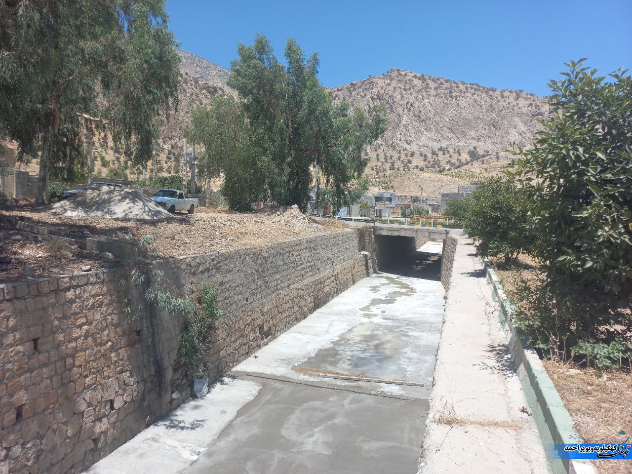 شهرداری لنده پای در پروژه ای که زندگی را بر ساکنینش سخت کرده بود/تقدیر و تشکر شهردار لنده از استاندار احمدزاده+فیلم