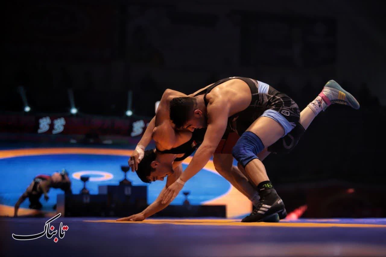 اختتامیه رقابت&zwnj;های کشتی آزاد قهرمانی کشور در گرگان+تصاویر