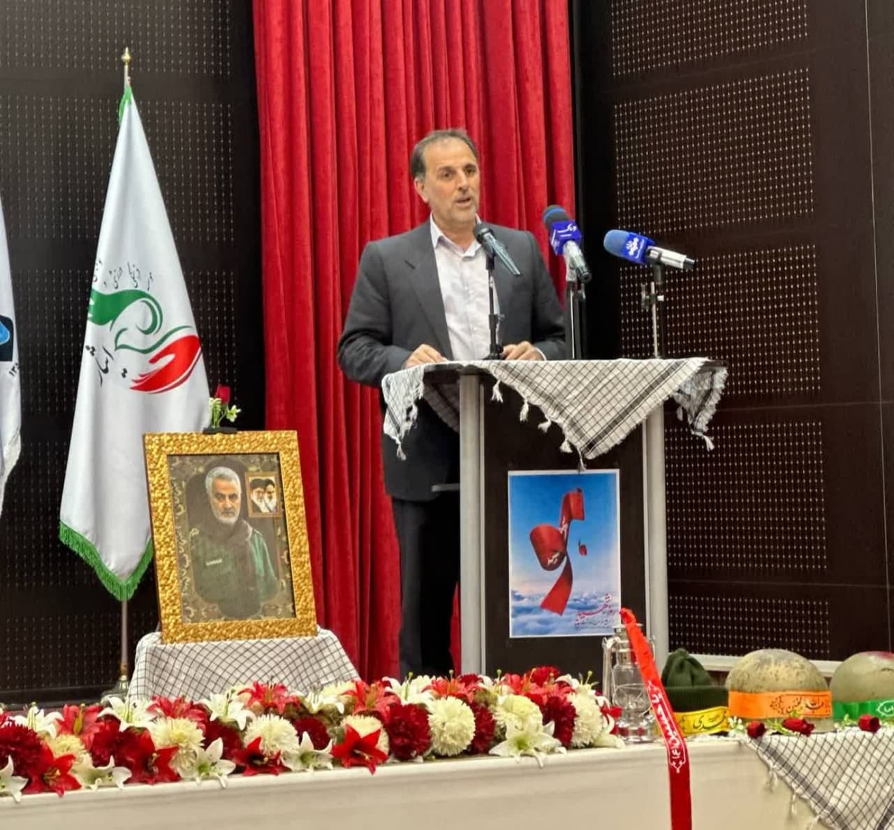 کرمانشاه دومین استان کشور از لحاظ تعداد شهدا است کرمانشاه دومین استان کشور از لحاظ تعداد شهدا است