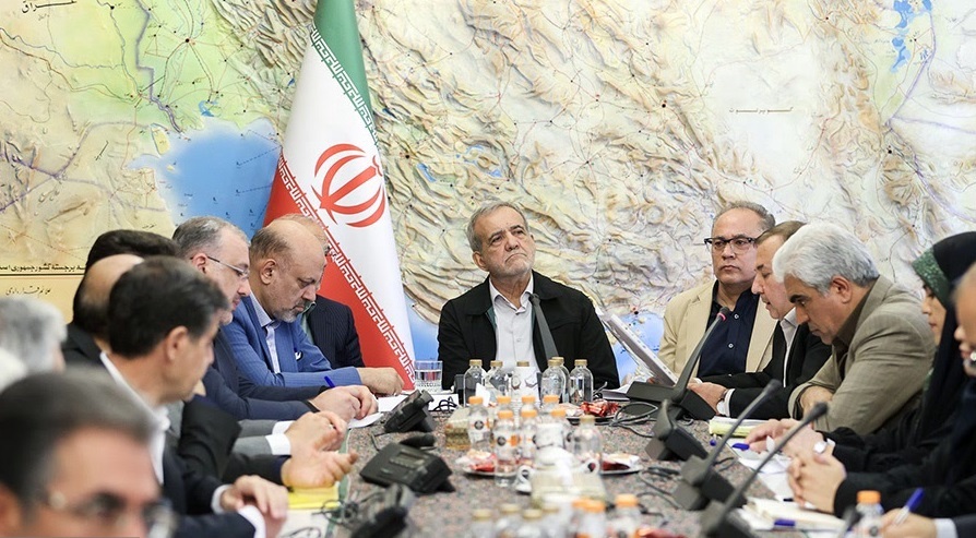 دیدار نمایندگان استان با رئیس جمهور +تصاویر دیدار نمایندگان استان با رئیس جمهور +تصاویر