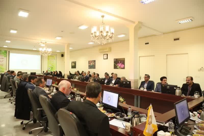 بانکهای فعال خراسان رضوی باید عضو کمیسیون هماهنگی بانکهای استان باشند بانکهای فعال خراسان رضوی باید عضو کمیسیون هماهنگی بانکهای استان باشند