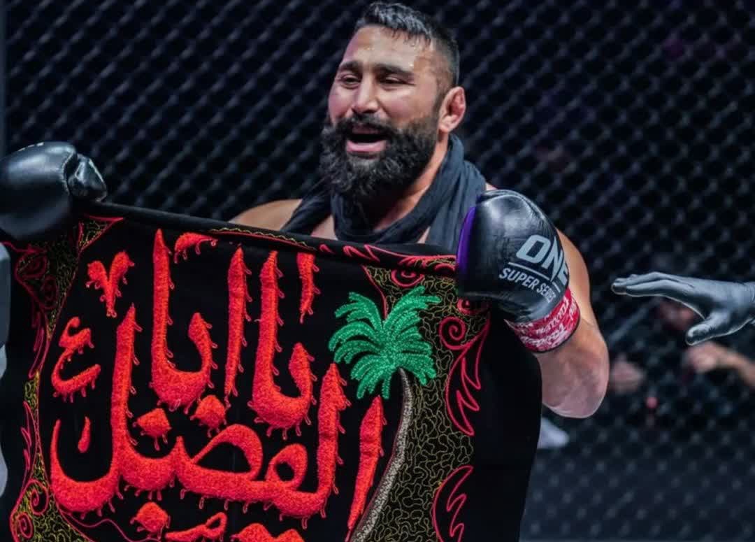 با موتور به تمرین می‌روم، اما پرچم ایران را با افتخار بالا نگه داشته‌ام/ دعوتنامه‌های تغییر ملیت را به عشق پرچم ایران رد کرده‌ام