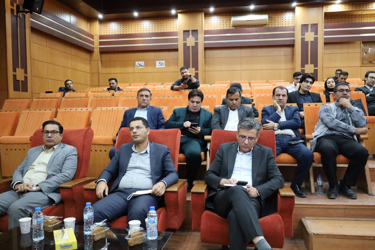 نشست شفافیت در سلامت؛ از بحران مالی و کمبود پزشک تا روایت رسمی از ماجرای جنجالی خداحافظی یک پزشک نشست شفافیت در سلامت؛ از بحران مالی و کمبود پزشک تا روایت رسمی از ماجرای جنجالی خداحافظی یک پزشک