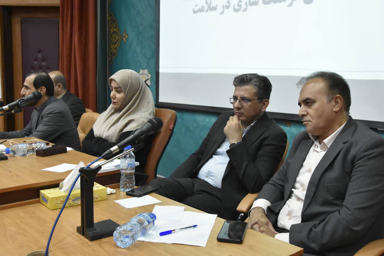 نشست شفافیت در سلامت؛ از بحران مالی و کمبود پزشک تا روایت رسمی از ماجرای جنجالی خداحافظی یک پزشک نشست شفافیت در سلامت؛ از بحران مالی و کمبود پزشک تا روایت رسمی از ماجرای جنجالی خداحافظی یک پزشک