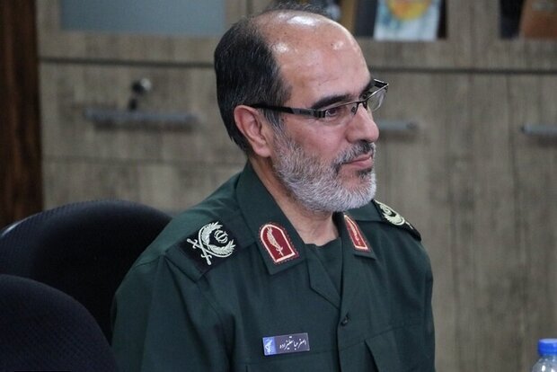 فرمانده سپاه عاشورا: برنده جنگ ۱۲ روزه ملت ایران بود / بسیج یعنی دل‌تپیدن برای ایران