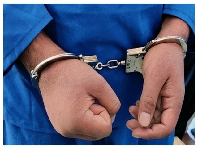 جاعل و کلاهبردار بازار طلای کرمانشاه در دام پلیس جاعل و کلاهبردار بازار طلای کرمانشاه در دام پلیس