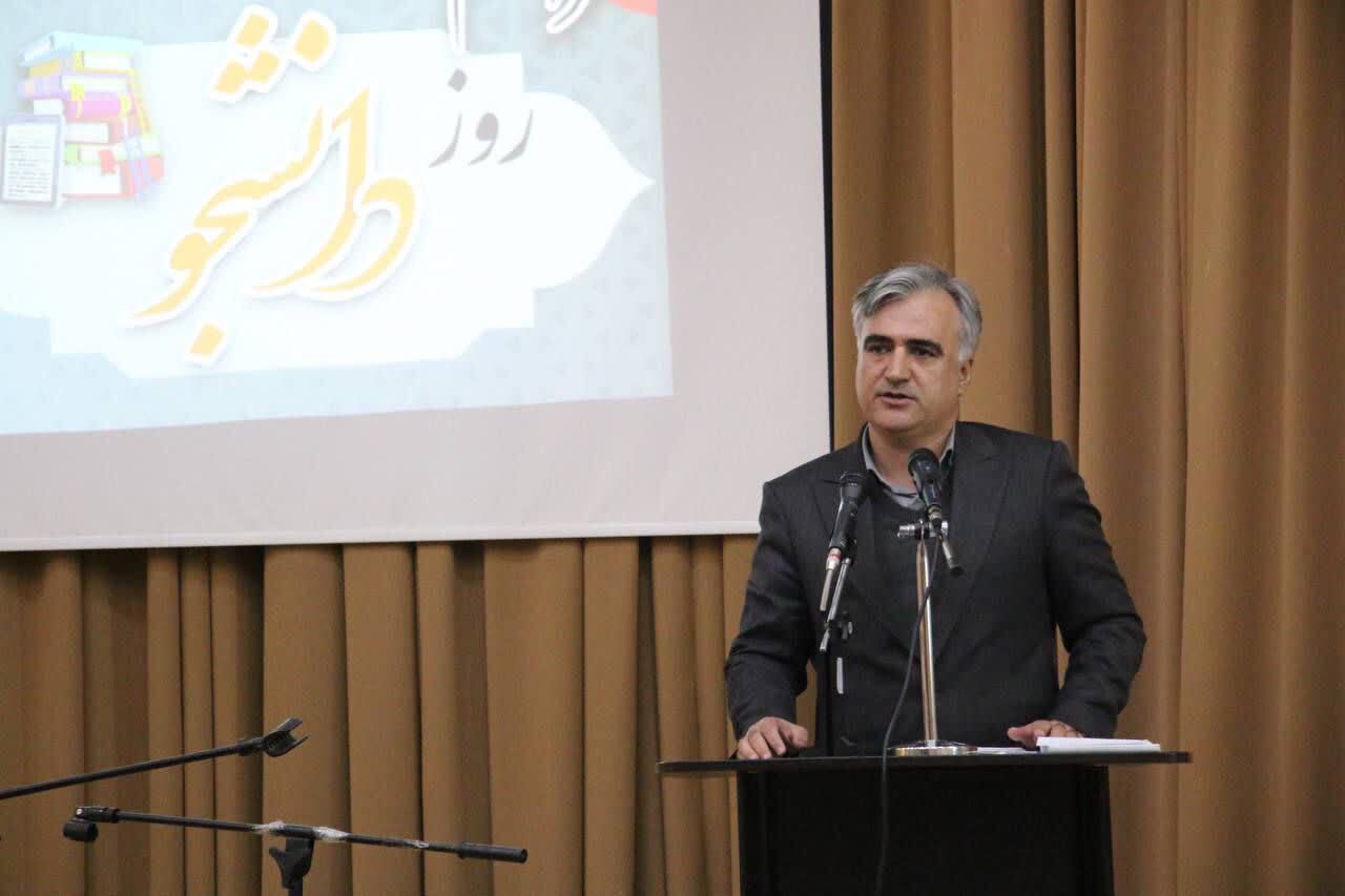 دانشگاه بدون آزادی نقد، موتور توسعه نخواهد بود دانشگاه بدون آزادی نقد، موتور توسعه نخواهد بود